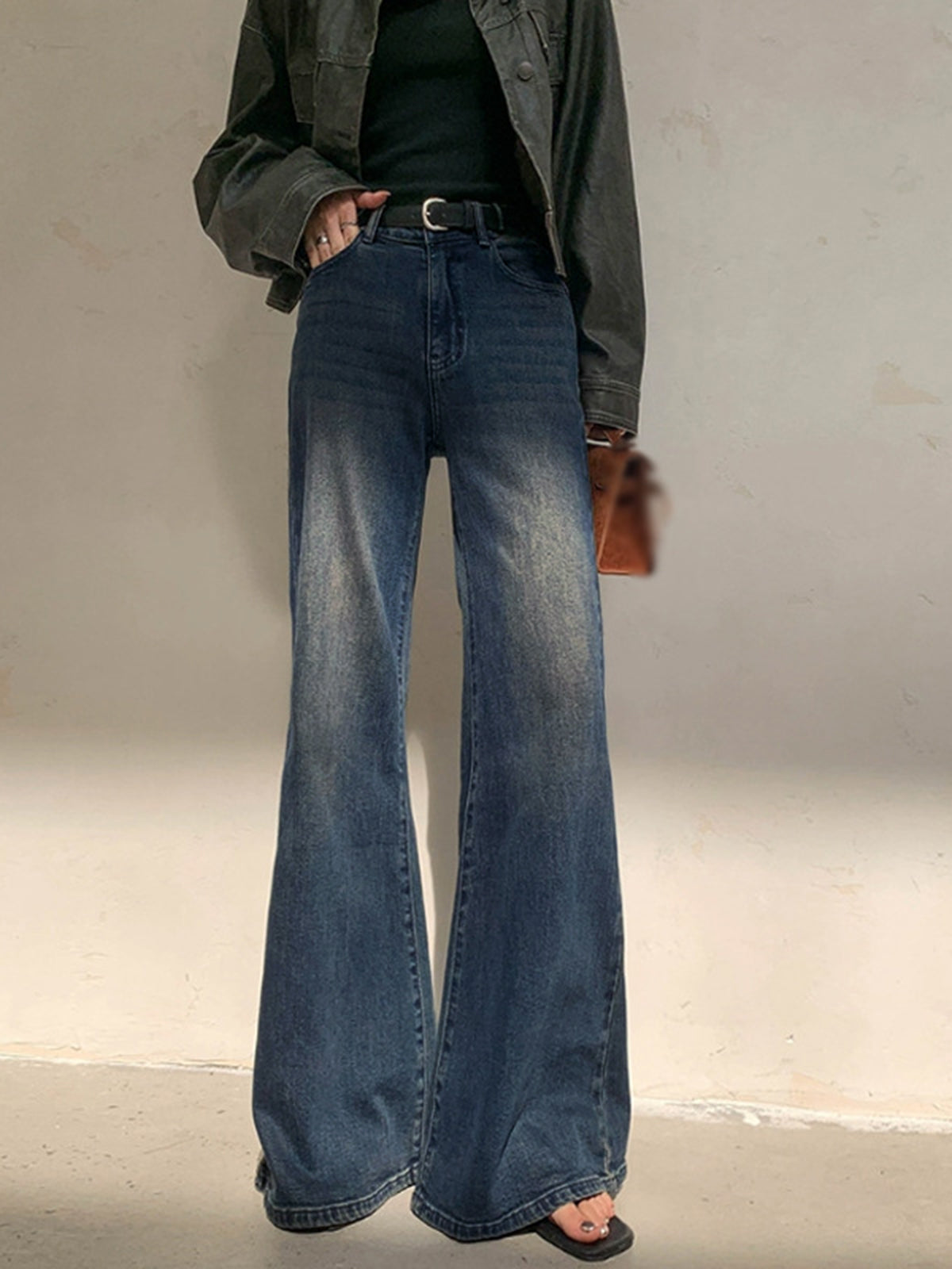 Vintage Düşük Bel Yıkamalı Geniş Paça Jean