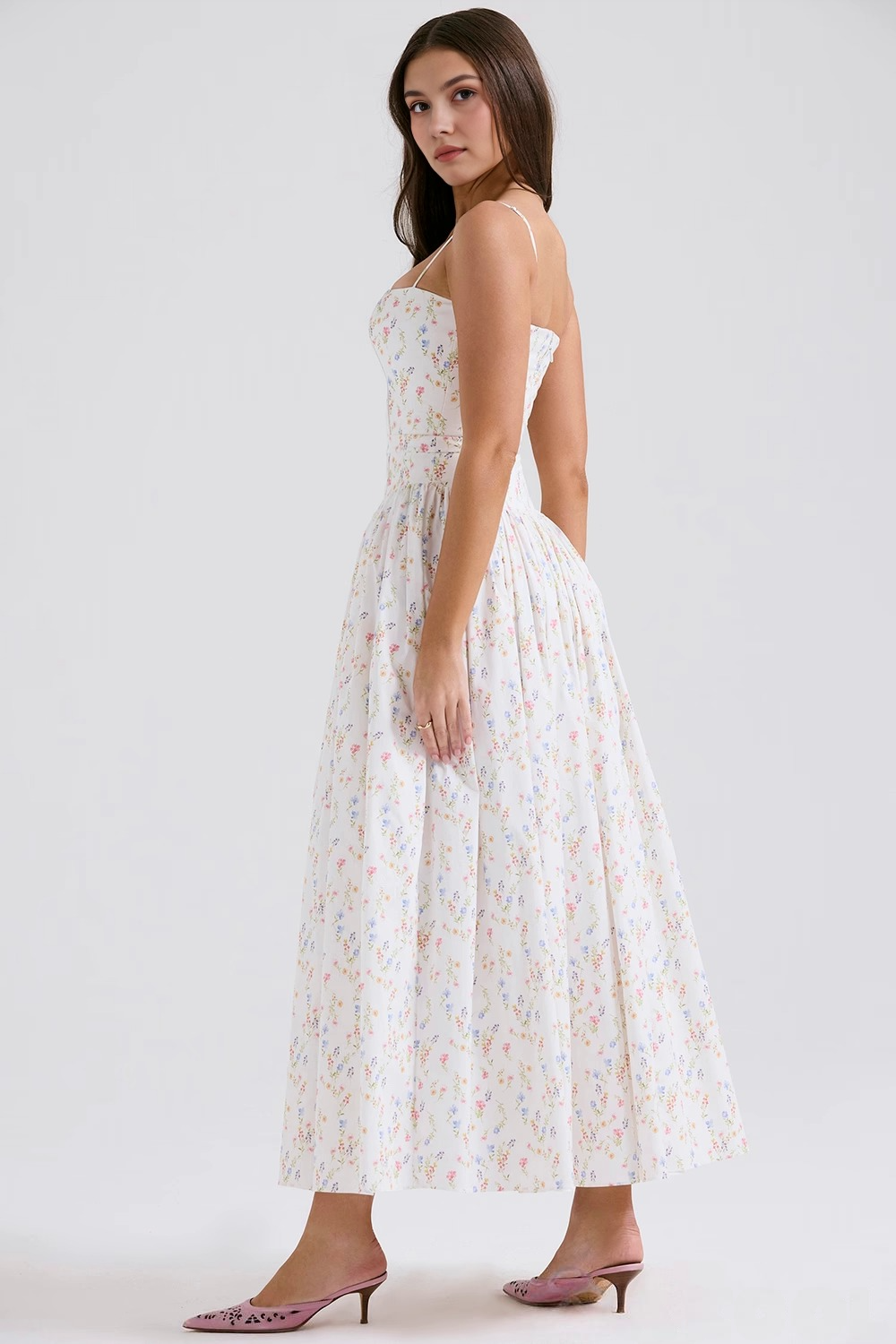 Stella Modelaj Elbisesi