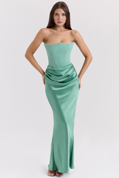 Lily Uzun Modelleme Elbisesi