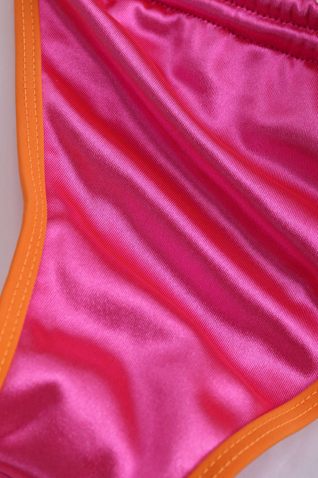 Kontrast Bağlamalı Sırt Dekolteli Bikini Takımı - JUNETTI®