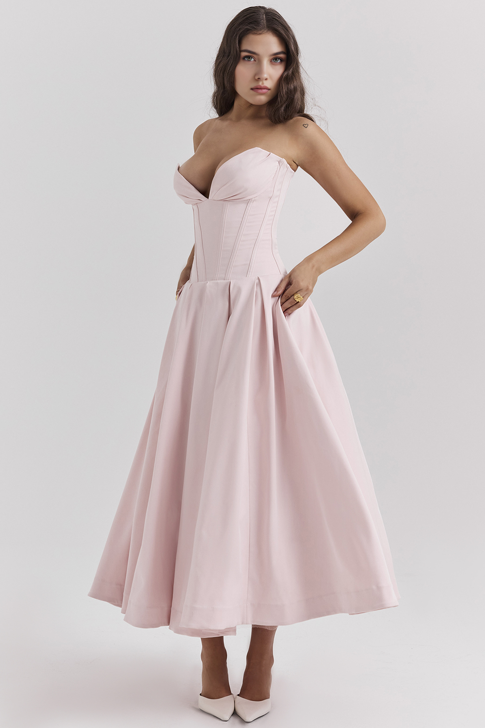 Taylor Modelleme Elbisesi