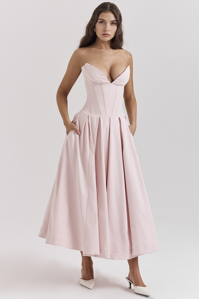 Taylor Modelleme Elbisesi