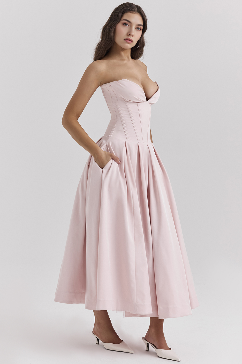 Taylor Modelleme Elbisesi