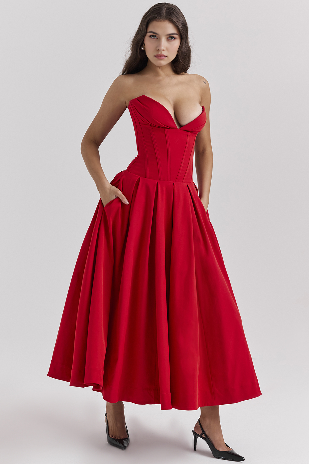 Taylor Modelleme Elbisesi