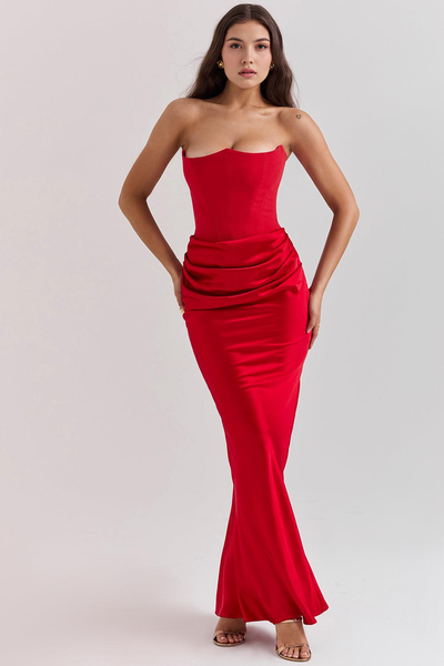 Lily Uzun Modelleme Elbisesi